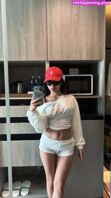 Saipetch B. / aaomhelloo Naakte OnlyFans Foto #377