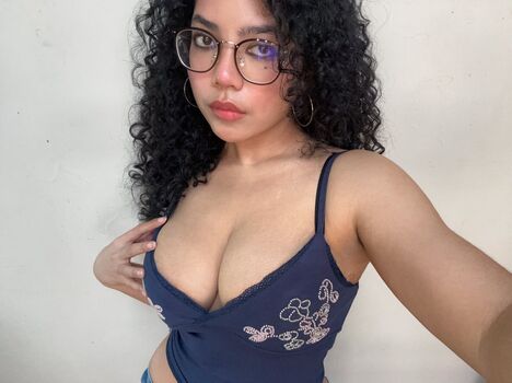 Full leaked Bootlegshakira private onlyfans photo