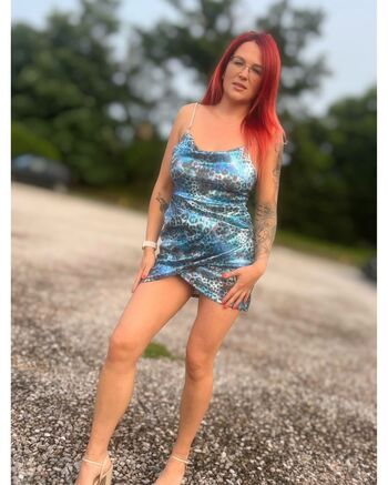 Full leaked Brokenhalos private onlyfans photo