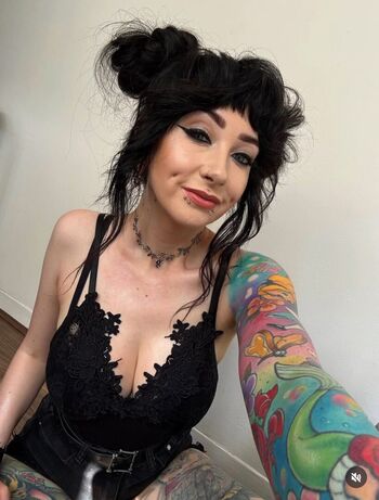 Full leaked Danielle hunt private onlyfans photo