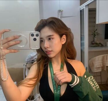 Full leaked Eloise winchel page private onlyfans photo