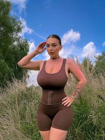 Full leaked Evamarmella private onlyfans photo