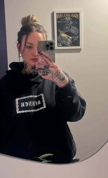 Full leaked Goth queen private onlyfans photo