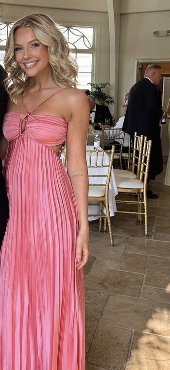 Full leaked Hailey malles private onlyfans photo