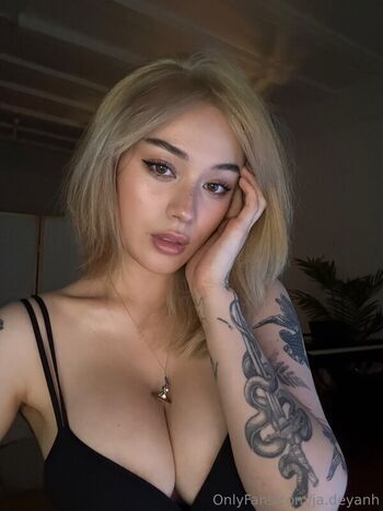 Full leaked Jadeyanh private onlyfans photo