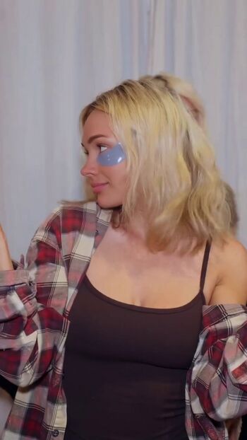 Full leaked Natalie alyn lind private onlyfans photo