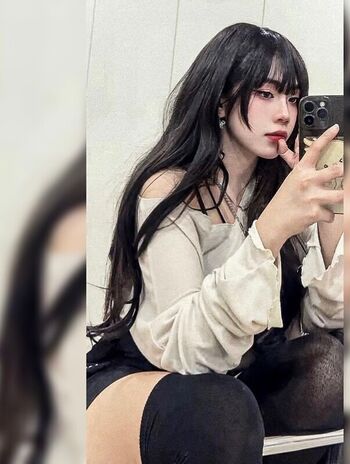 Full leaked R private onlyfans photo