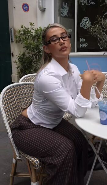 Full leaked Sophiesnazz private onlyfans photo