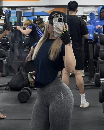 Full leaked Waichinh private onlyfans photo